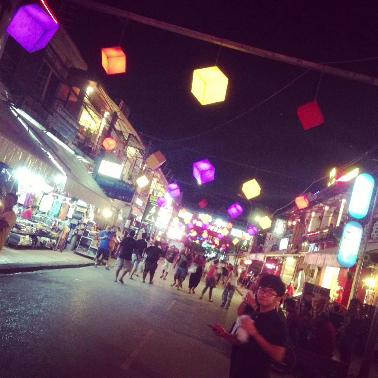 heroh_parady's profile picture. You know nothing, because even I don't.