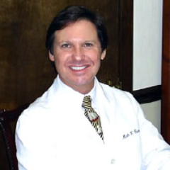 We offer comprehensive, full-service cosmetic and restorative dental services for your entire family.Our goal is to provide you with a healthy mouth for a life