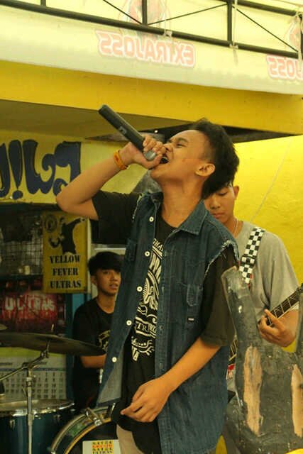 dioindiescreamo's profile picture. BARBARIAN HC pin:3175264F
