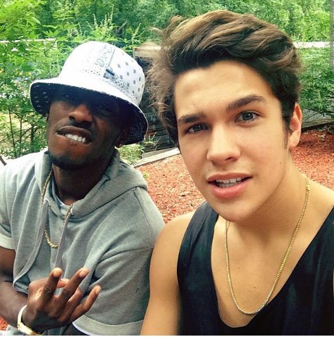 Mahomies forever ∞ @Austinmahone We love you :) our boys @alexconstacio7 @Zach_dorsey @robert15Jgod I only follow Mahomies