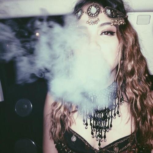 ♡too glam to give a damn♡