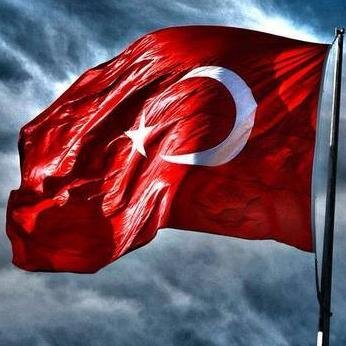Türk Dili ve Edebiyatı Öğretmeni.      Allah’ım beni merhametinden mahrum etme. Ahiretimi de dünyamı da hayırlı eyle. 🤲🏻