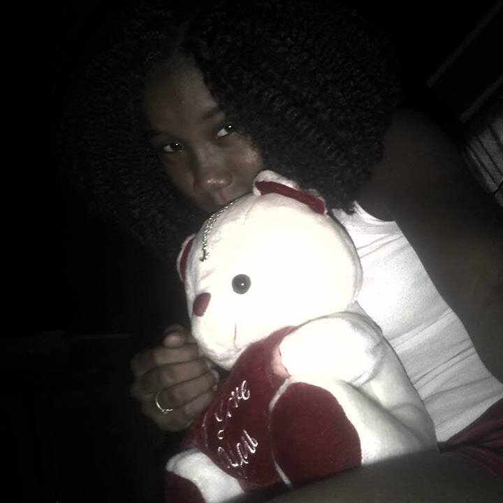 Love all. Trust few. Do wrong to none(: