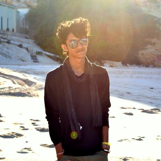 Shanu221's profile picture. 