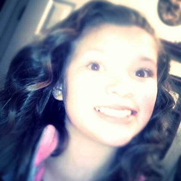 The Names Alexus! Follow! My mains are Rylee ,Alyssa ,Sallie Holly God,Dance,Family,Friends Im single live love dance