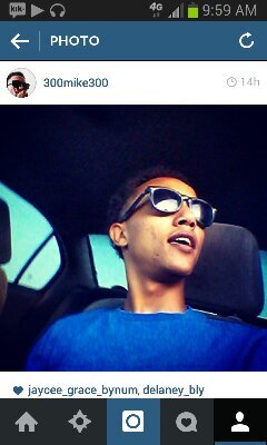 young nigga frm tha TX just coolin ,, RS fwm if u in that #STU #300 GLOIN GLOBAL 4 GLORY      325 ta 817 ima fooly,,   #GLO follow me 4 a follow back.. #THOTS!!