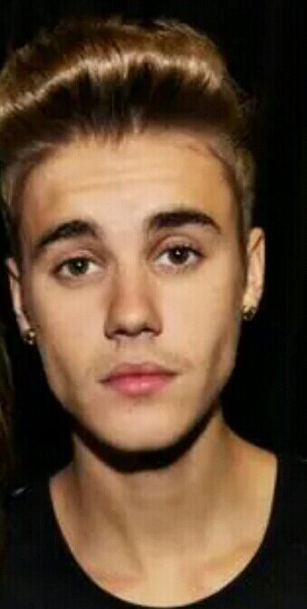 BoyBelieberSank's profile picture. BoyBelieber For Life.
Go follow my big bro  @justinbieber