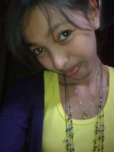 @s_driem kamu adalah alasan dibalik senyum dan kebahagiaan ku...
love you beeib......