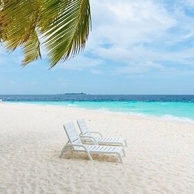 Chill music 24/7 from smooth jazz to easy listening.