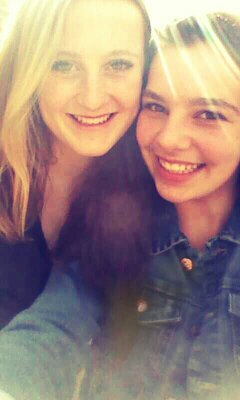 Merel is de liefste X Jeroen  je bent een schat xxLiese MERELTJU SWEK GR PHUC  Loveyou altijd super lol met jou xxjet  kome leuke tijden met jou cutie xx sophia