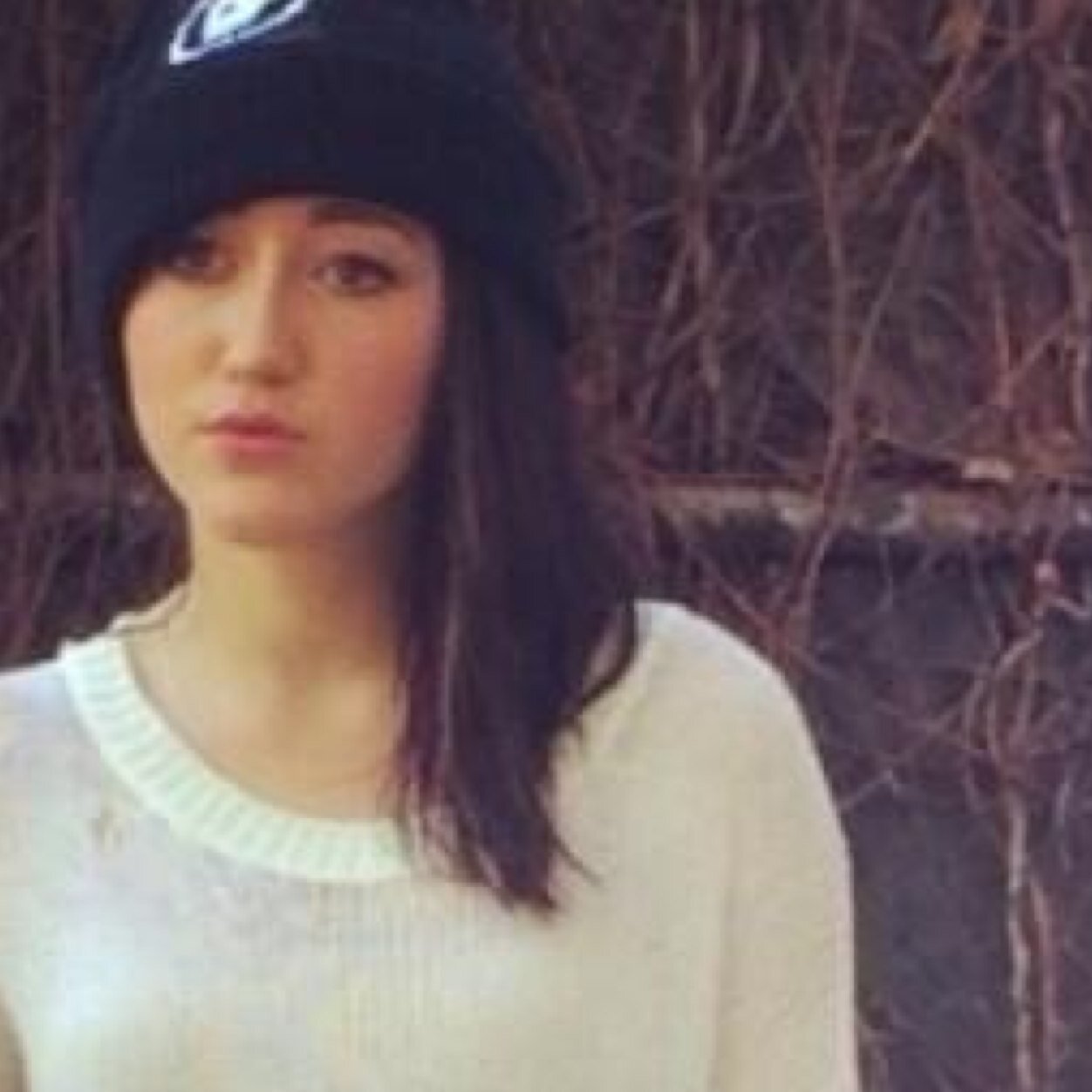 _TWD_Noah_'s profile picture. I've been survivng with Miley. We came across a group, the leader's name is Rick. We've been surviving with them ever since. ||RP\Single||