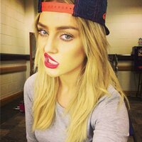 ❀(@RoyallyPerrie) 's Twitter Profile Photo