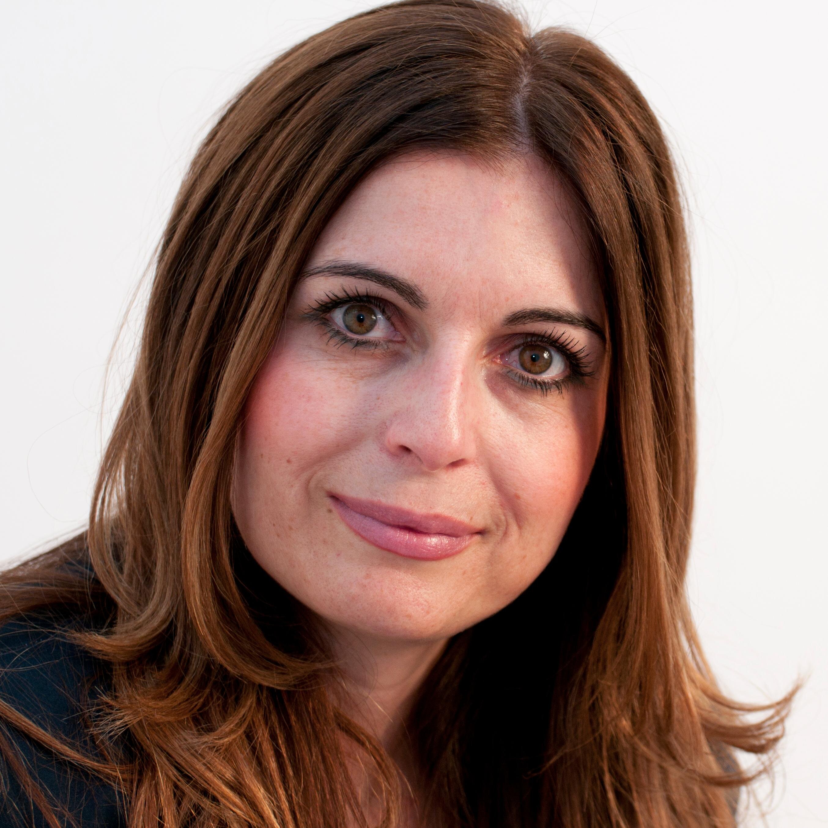 Liderazgo, Formación y Desarrollo. Directora Ejecutiva ER Assessment Center. Dirección de RRHH en Cátedra de Comercio Exterior, Univ. de Valladolid