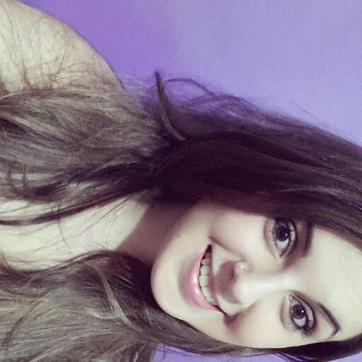 17 anos, capricorniana.