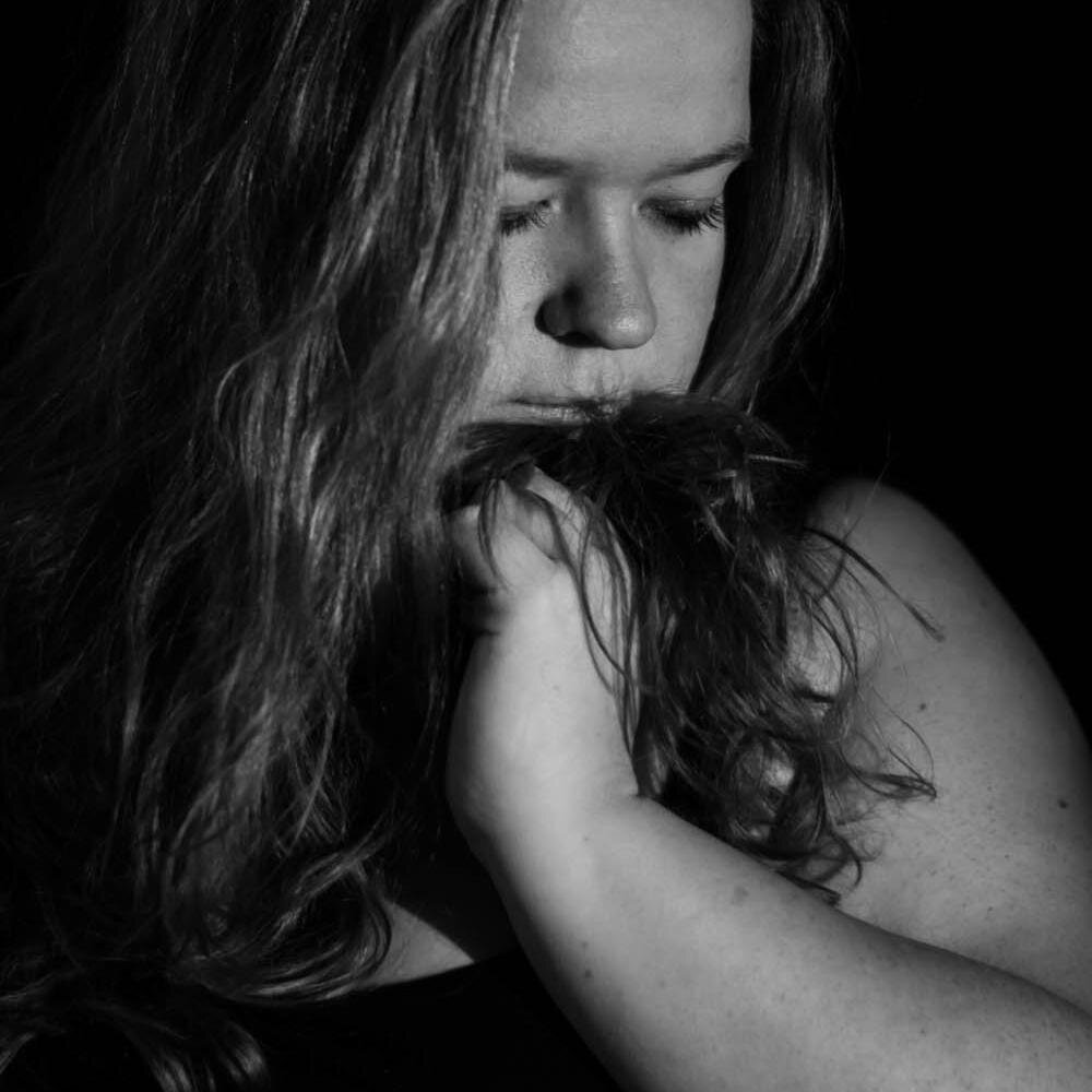 ErikaNasberg's profile picture. Hästgalen, hockeyintresserad, glad, störd, konstig och allt däremellan. Bloggar på http://t.co/iHx9PpxK och har fotofrenzy på erikanasberg.se