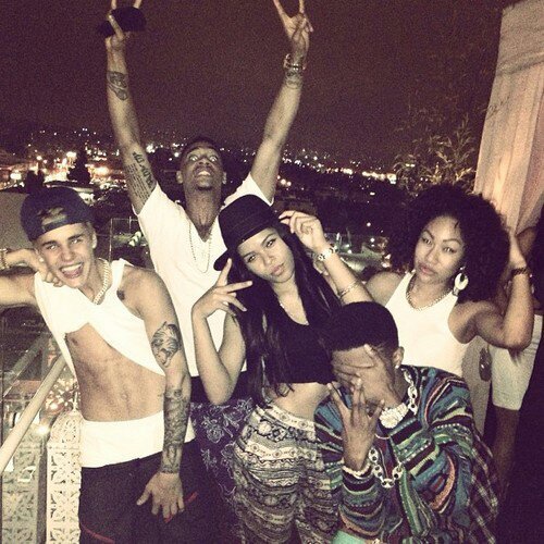 bizzle me #helpchangetheworld