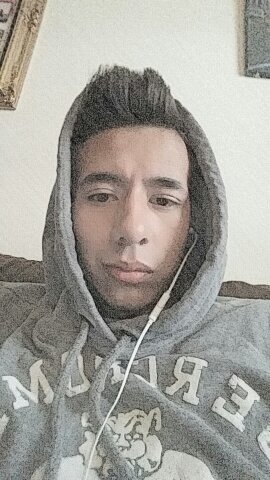 timmyyb665's profile picture. Cuando la tormenta me coge y me empapa El Poeta sacá su libreta y hace magia
-Musica-