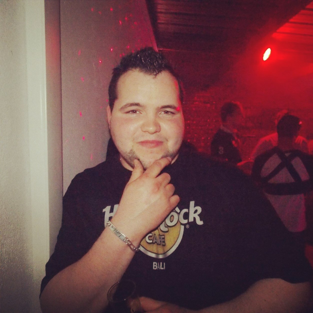 J'aime bien le mot Alcool.