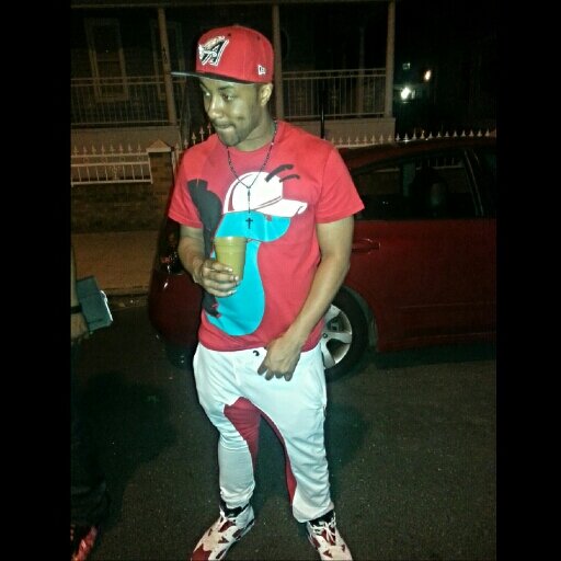 Grizzley_RG's profile picture. BKLUESHINE IS MY MOTIVATION... C.I.P 2 DA CUZZO!!!!! INSTAGRAM:Grizz_Da_Prophecy
FB:Grizzley rg
KiK:Grizzley_RG