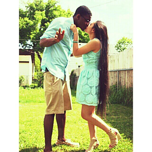 18 | Class of 2014:Graduated | hmong | 4'10 in a half  | In love with this boy name Darius Totty | 10.04.12 |