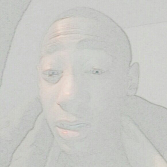 i can ball and play sports get girls got hommies  got famee