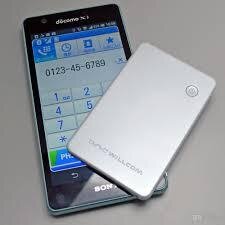 WX01TJ's profile picture. だれとでも定額パスはAndroidのスマホでウィルコムのだれとでも定額サービスを受けられる魔法のようなアイテム。回線契約をしていない端末でも利用可能。通話無料サービスでは国内最安値。流行りのsimフリー携帯と組み合わせてみては？対応機種リストはこちらから。
http://t.co/6RZ95eModY