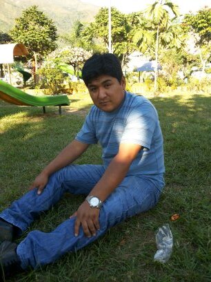 valdimircondori's profile picture. 