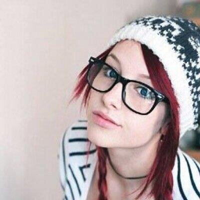 rainbowaak's profile picture. 