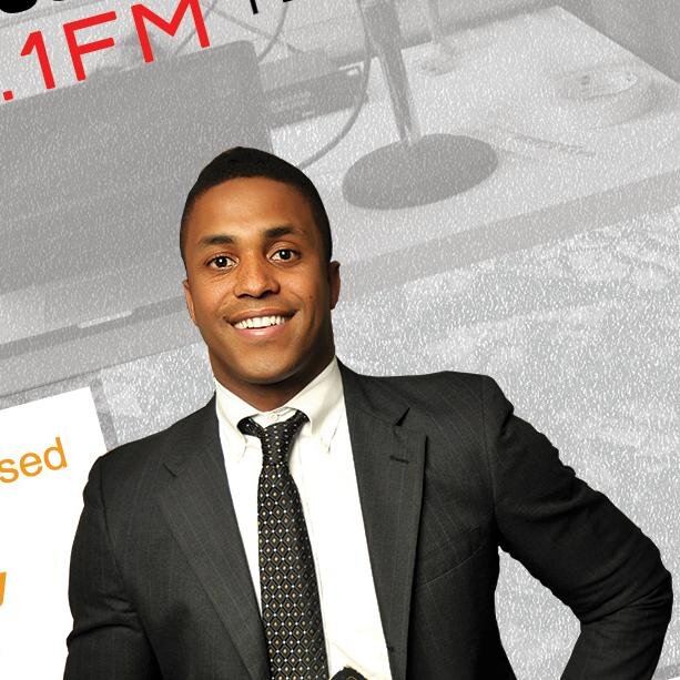 San Francisco Defense Attorney        http://t.co/SHweWbjfpJ    
Radio Host http://t.co/j3jz4xUVuJ