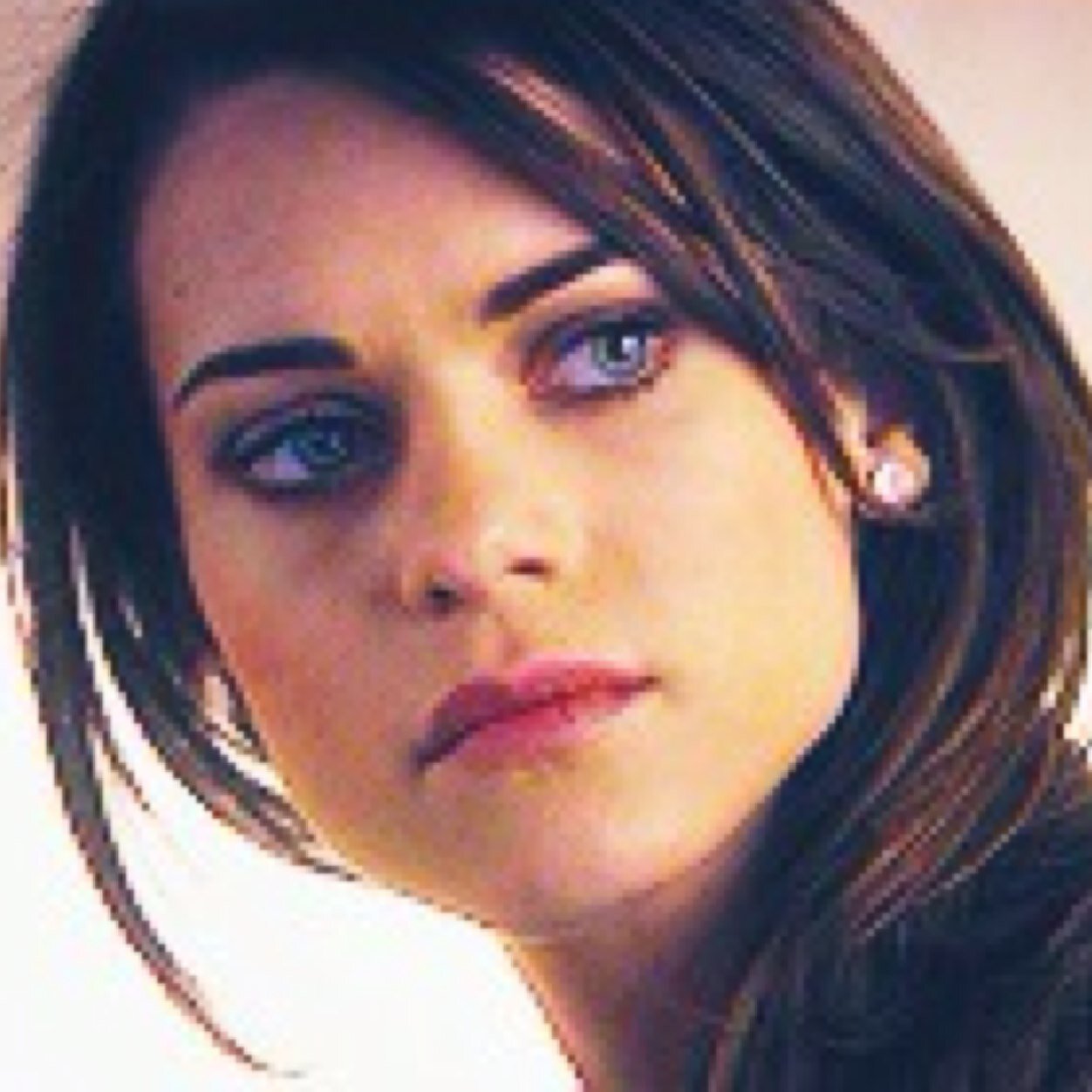 » Cloned, created with one purpose in mind: to kill. Weaponized no longer, I am free to shape my own life. For once. «