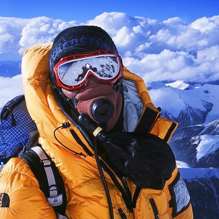 into thin air jon krakauer pdf