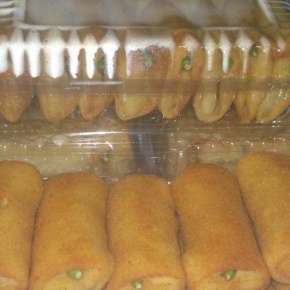 Risol Khas Medan.Halal & Sehat. Bebas MSG & bahan pengawet | HP: 082365757858 
Jl Setia Budi Psr I Medan Selayang, Indonesia ·