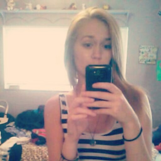 DaniiCochran's profile picture. I can't sum me up in 160 characters, sorry twitter. ;)