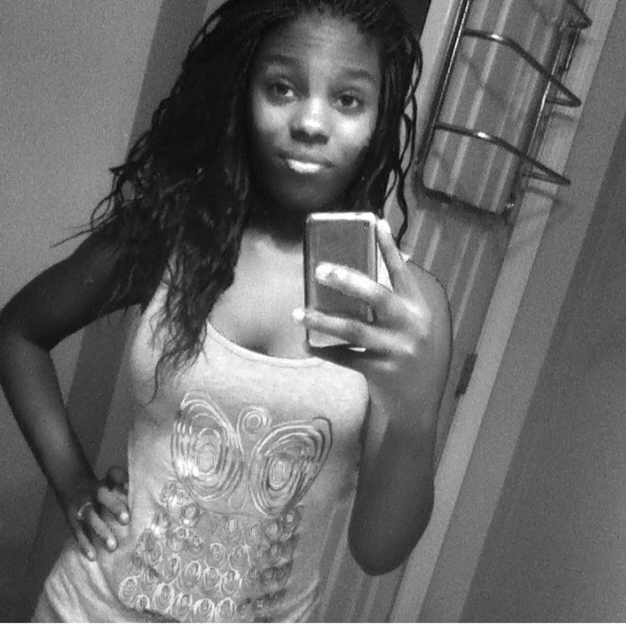 *virgo
*Dancer 3
*Taken
*TEEN LIFE 
*KIk:qvveenn____
    *instagram:  qvveenn____