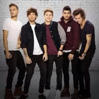 Keep support @onedirection. We share picts, facts, Info, games, etc. Follow us now! have fun! Opfoll every date 1