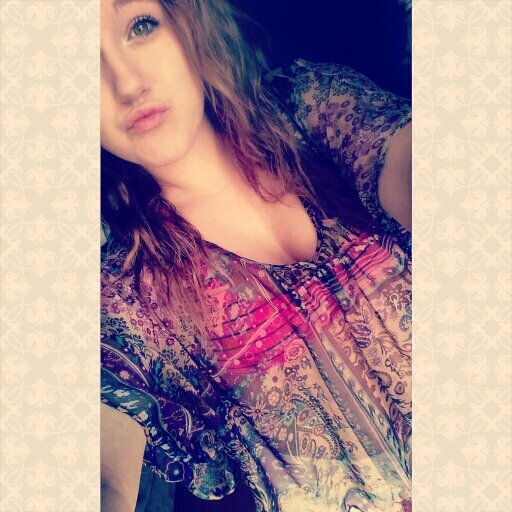 Hi, I'm Maddie Mae:)
Follow me!! I always follow back! c: