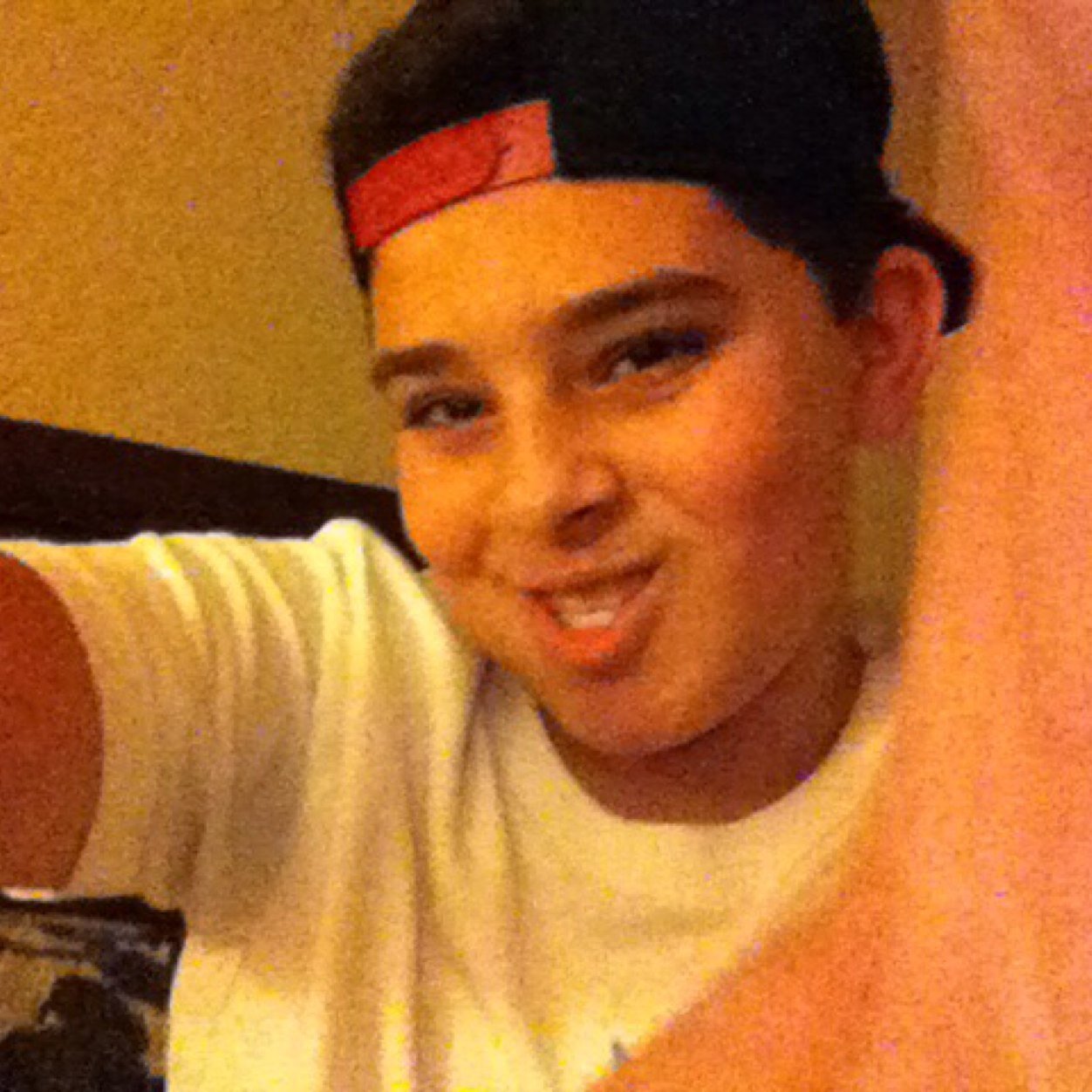 gRAPEFRUIT1_2's profile picture. Left N.W.A along time ago…