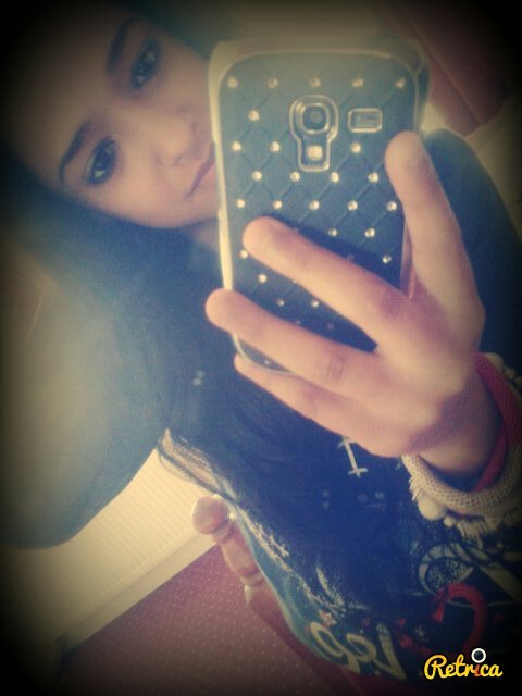Hi I'm asalah. Hate me love me? Guess what follow me and I'll follow back xxxx; - In Hindsight 17/10/13♥ Pharella&Dukuman 19/12/13♥