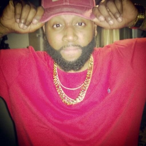 IM NOT YOUR AVERAGE LOCAL MUSICIAN I HAVE A TALENT THATS COLOSSAL HELP SUPPORT MY MOVEMENT