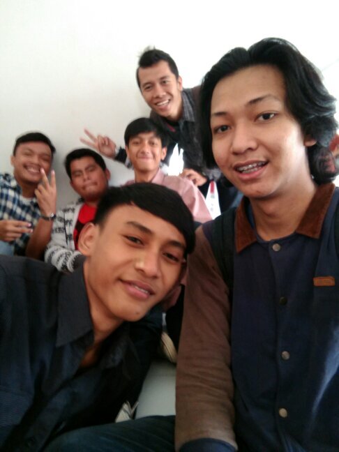 rio_zd's profile picture. Teknik Informatika di Universitas Esa Unggul,kebon jeruk,jakarta barat.