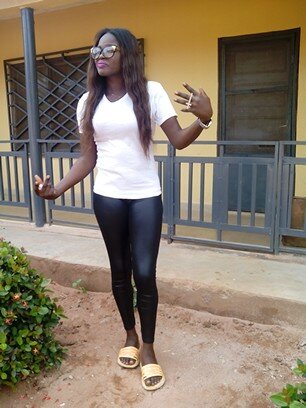 Am a girl of myself,good and loving person,dark and tall lady I love myself so much!