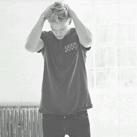 I'm in love with this Australian boy named Cody(: im 14!  Live for Cody!