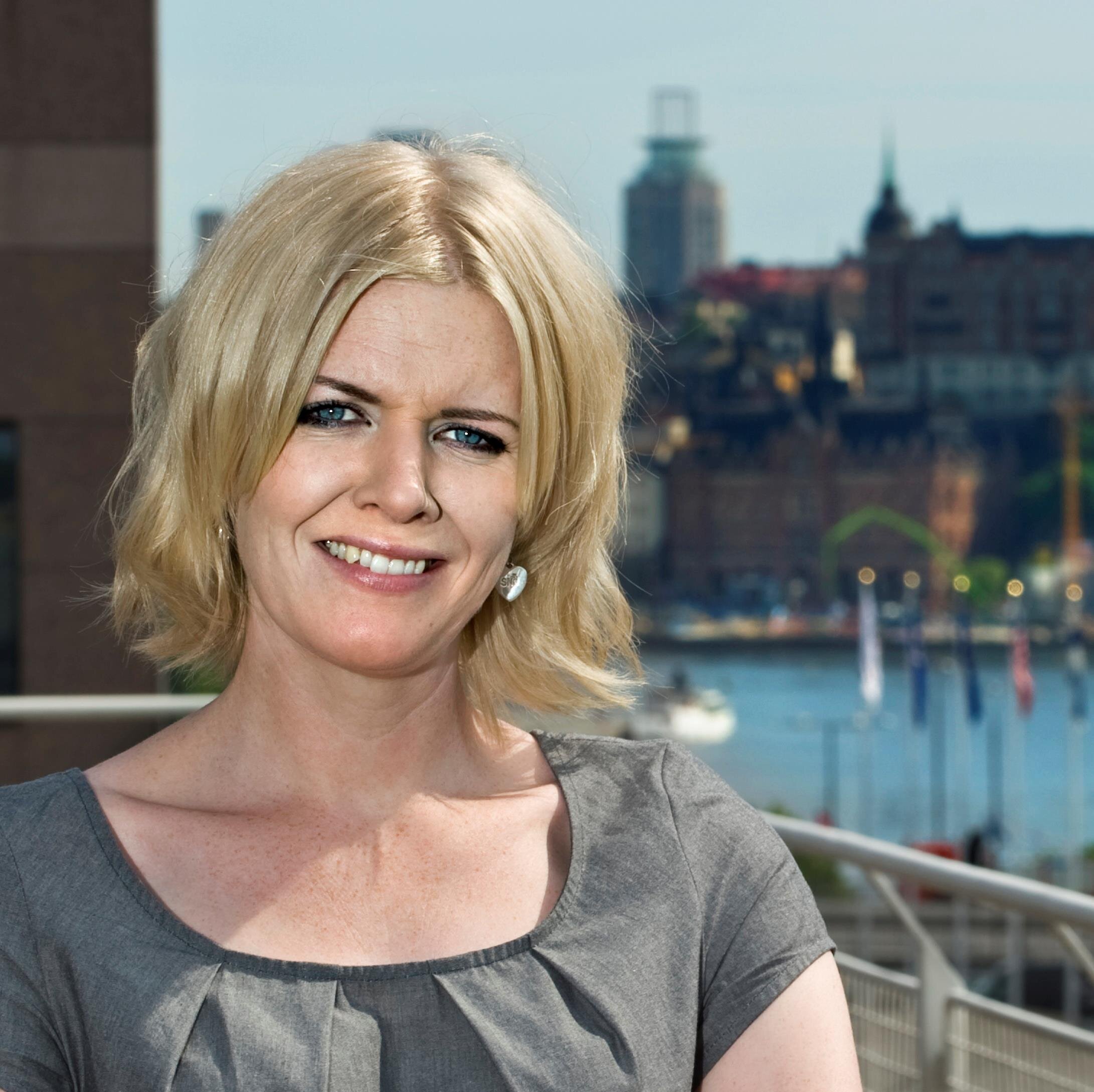 Maria Helling, VD #Swecare twittrar om #lifescience - Sveriges framtida största exportindustri. Följ även vårt arbete på https://t.co/6pDHEiidKC, @swecaresweden