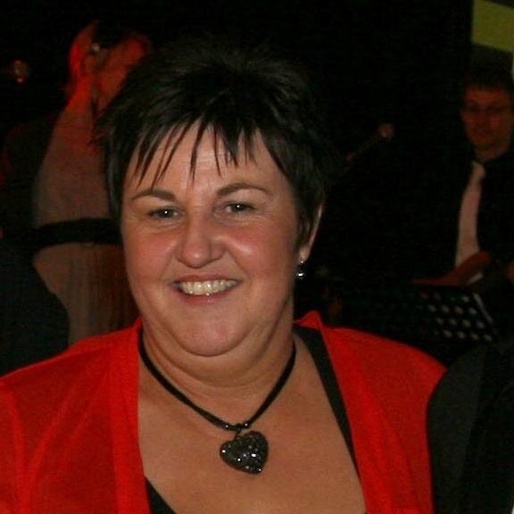 RobynEyles's profile picture. Business Assistance - website & social media solutions Biz Savvy Solutions and Executive support at Comcol