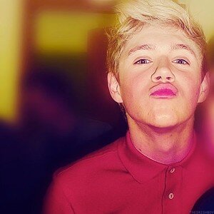 I just wanna love u and always support u my boy friend!说真爱 @onedirection @NiallOfficial