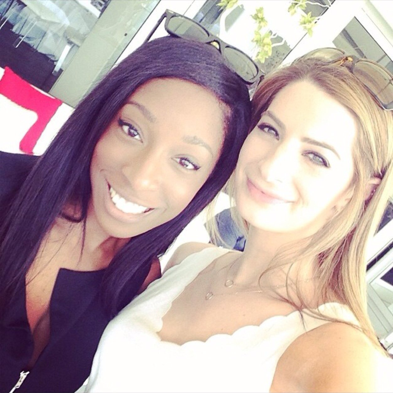 THISISDOLAPO's profile picture. 