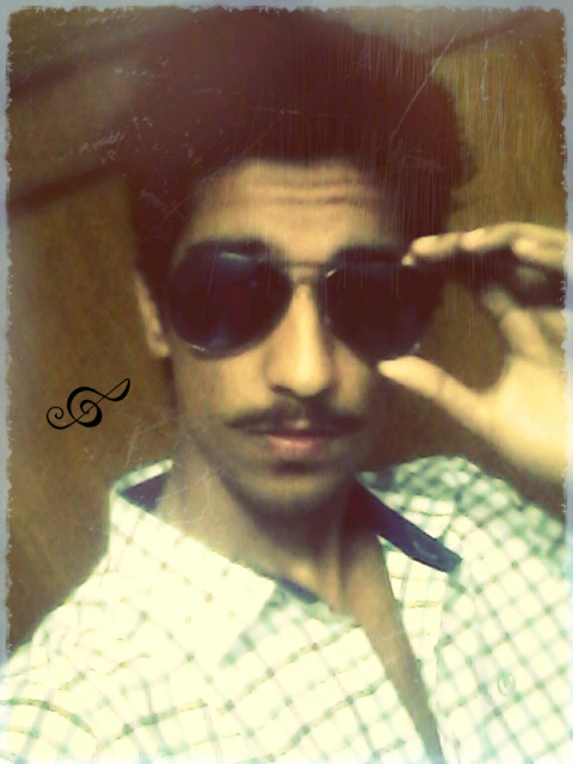 Aman (Money Singh) india hip-hop artist, a songwriter, song remixing, a producer and a composer. Working on Fl Studio to make hiphop ,pop and techno music .