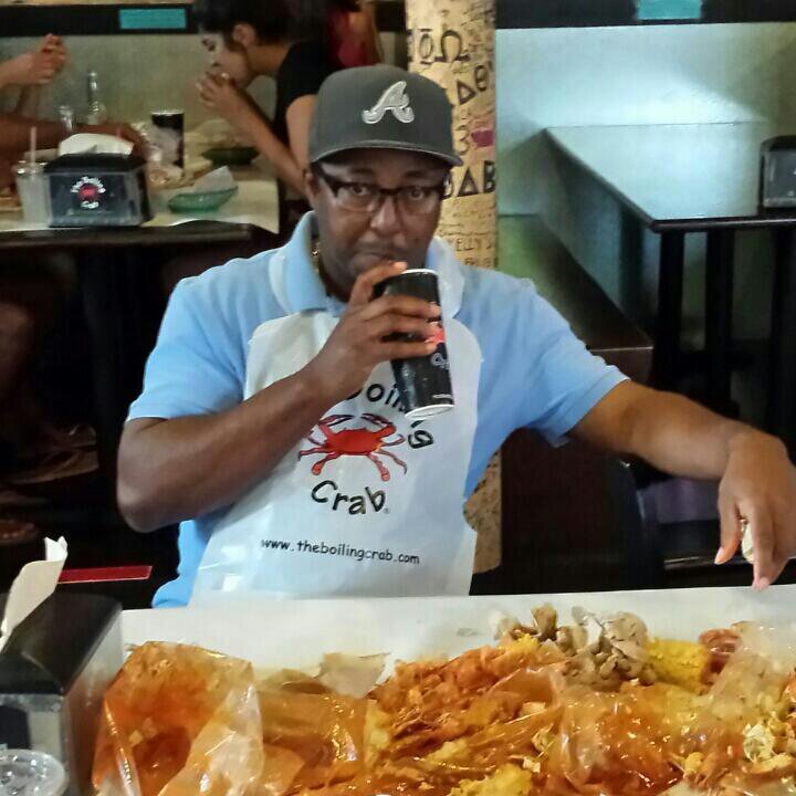 cacandevc8011's profile picture. 