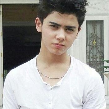 Follow this account for more information about M.AliSyarief/Aliando (@AlySyarief @Aliando26) | We Will Support her when he's happy or sad ;)