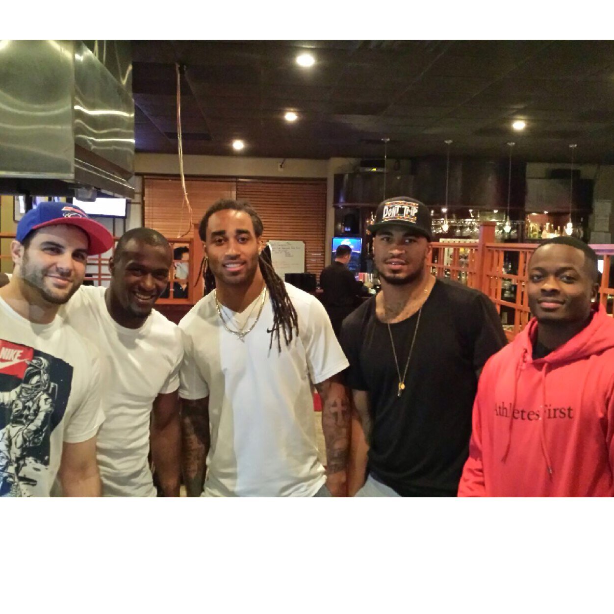 J_Mruk's profile picture. #BillsMafia / YANKEES / BILLS / KNICKS Buffalo